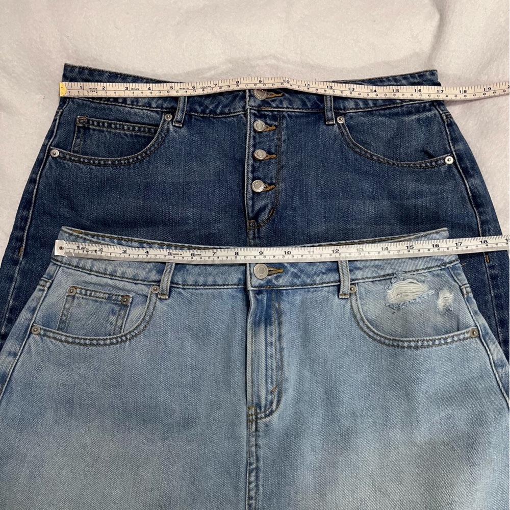 BUNDLE OF 2 DENIM MINI SKIRTS BY DYNAMITE SIZE LARGE - Picture 10 of 11